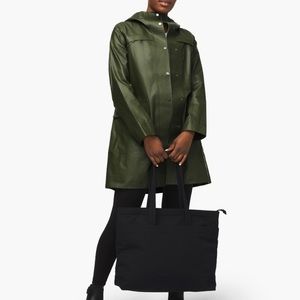 Lululemon Into The Drizzle Jacket